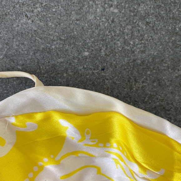 Yellow silk Marciano top - Picture 8 of 8